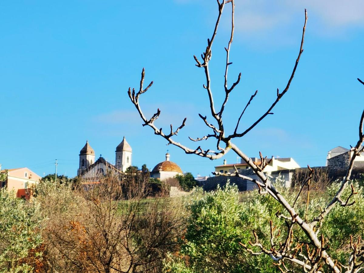 Tresnuraghes La Corte Degli Ulivi - Albergo Rurale מראה חיצוני תמונה