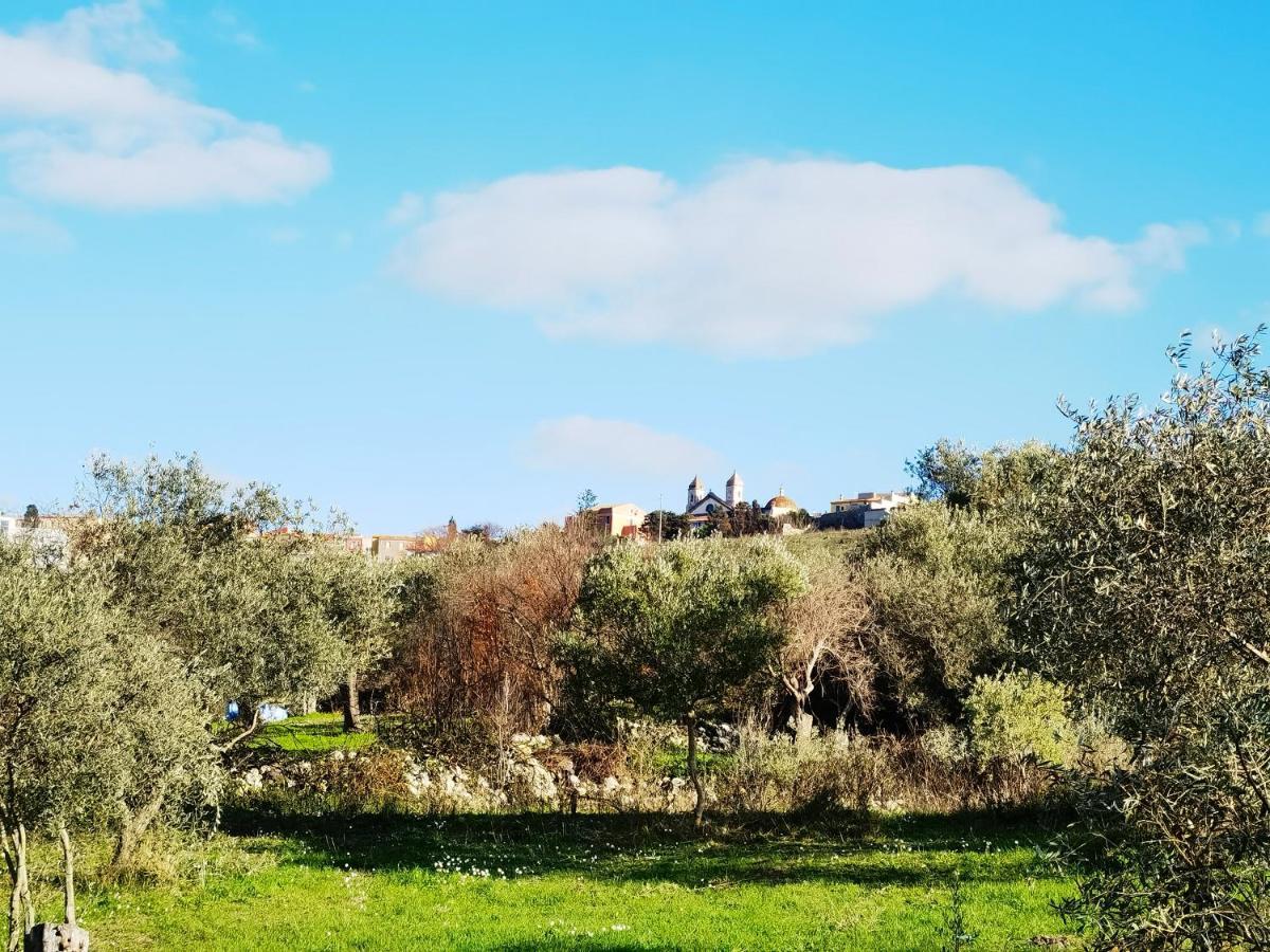 Tresnuraghes La Corte Degli Ulivi - Albergo Rurale מראה חיצוני תמונה